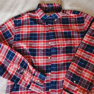 St. John's Bay Red and Blue Plaid Button-Down Shirt Men's Medium